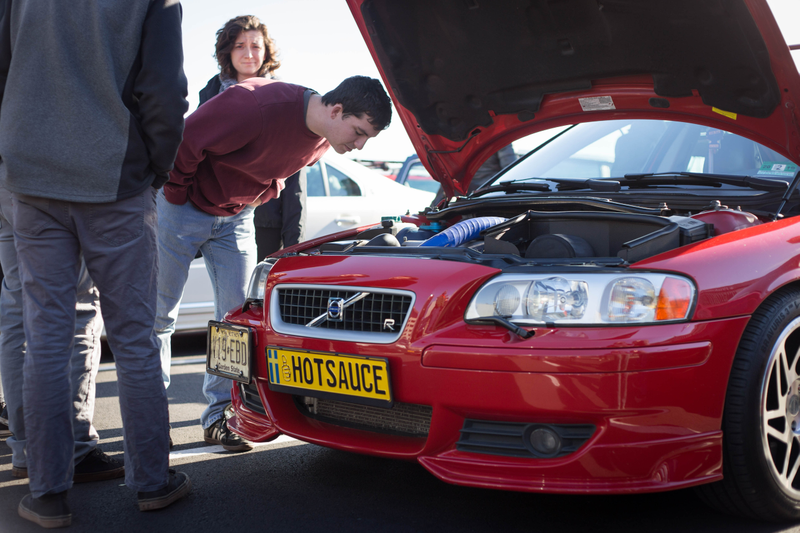 Illustration for article titled Here Is Your Gigantic Jalopnik Hurricane Relief Car Show Photo Gallery